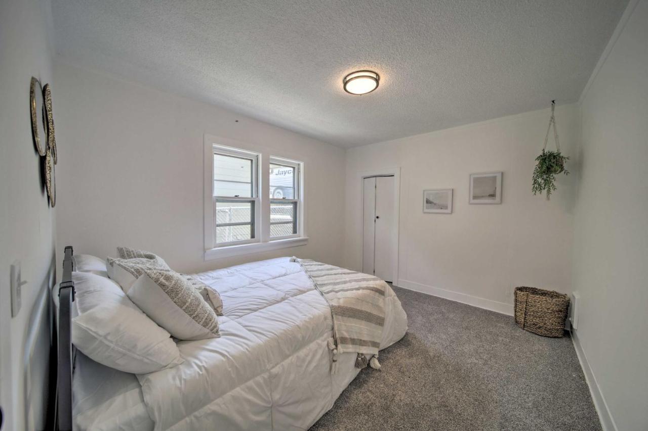 Bright And Airy Liberty Lake Abode With Backyard! Zewnętrze zdjęcie