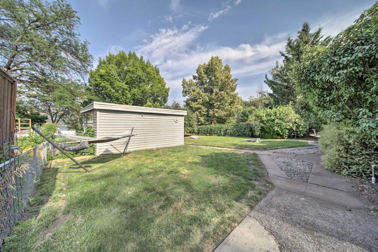 Bright And Airy Liberty Lake Abode With Backyard! Zewnętrze zdjęcie
